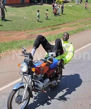ItsEduKenya's tweet photo. Napoli And Leicester
#NapoliVerona #AVLCHE 

Before Game          After😂😂 https://t.co/uOtmOPLJcc