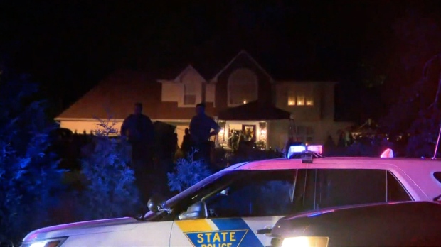 A mass shooting at a house party with hundreds of guests leaves 2 dead and 12 others shot ctvnews.ca/world/a-mass-s…