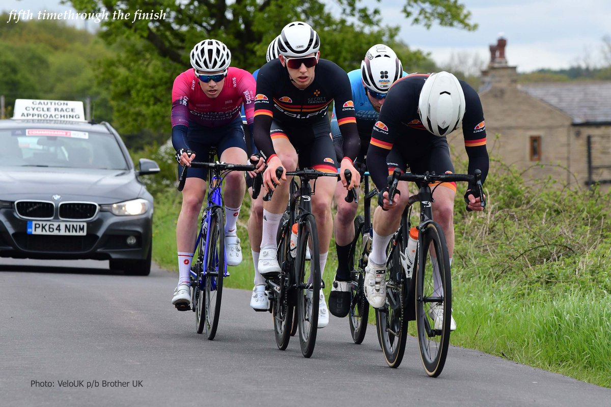 VeloUK's tweet photo. #ReturntoRacingforBigDogs - Here's a lap by lap look at the front of the race each lap (6 &amp; bit done) on the Upper/Lower Denby circuit (8 miles)
 
2 of 2 .... won by Theodor Obholzer in the Dolan Ellesse Race Team - two in the race, two in the break at one point! https://t.co/IxYN3IWzTh