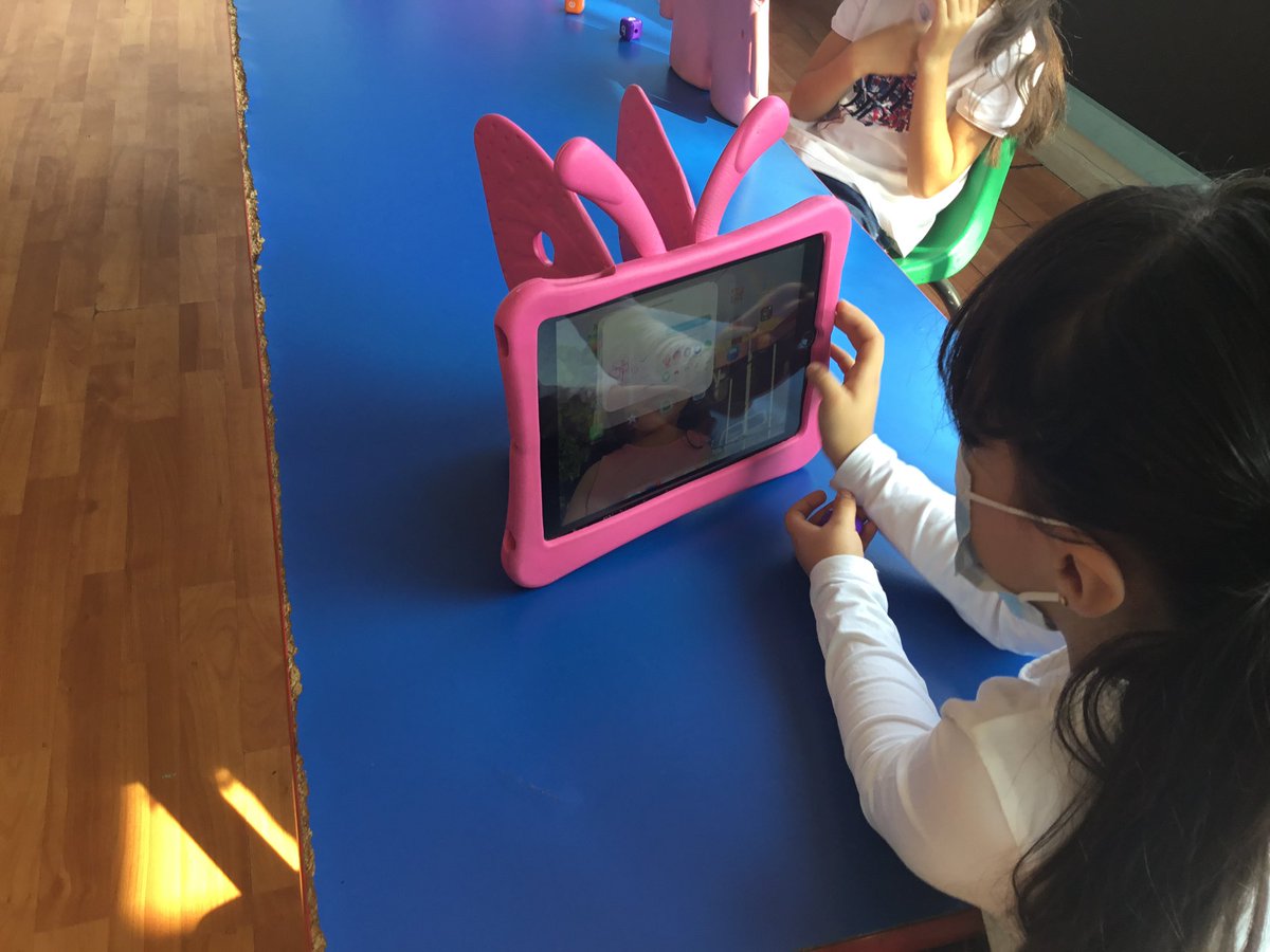 AlexandraIMI's tweet photo. First week of classes at IMI 📚@MexicoIngles @Knotion @AppleEDU https://t.co/LDIKUf1ZRK