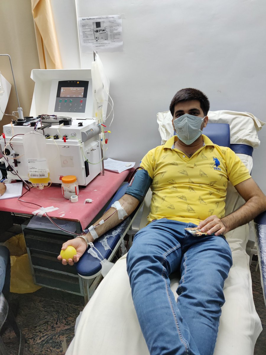 atulgera007's tweet photo. SDP at 2.00 am at midnight for an Emergency ECMO case
Tough times calls for Good Humans. 
Salute to Gunjan Sardana and Vinit Arora from Krishna Nagar Colony
Kudos to Suraj Jhandhai for keeping the motivation high 
Thanks to Dr Ashwani @ranchi_rims blood bank for making it happen https://t.co/N7PN7qLi7I