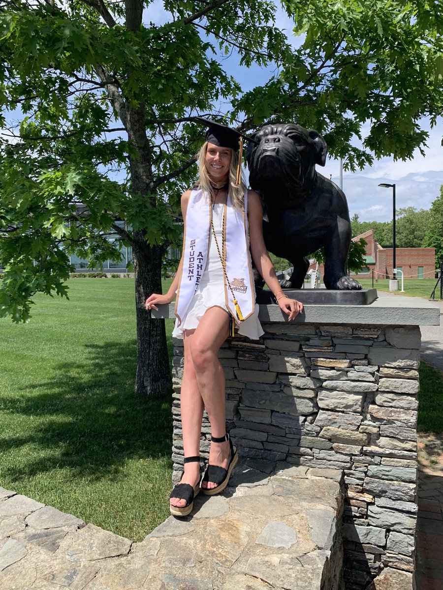 blissie63's tweet photo. Congratulations π #BryantGrad2020 https://t.co/sUsm6UpYdX