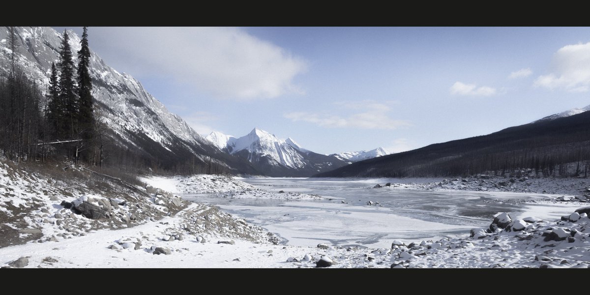WallaBare's tweet photo. cinematics from the road https://t.co/oMIGz0IuFE