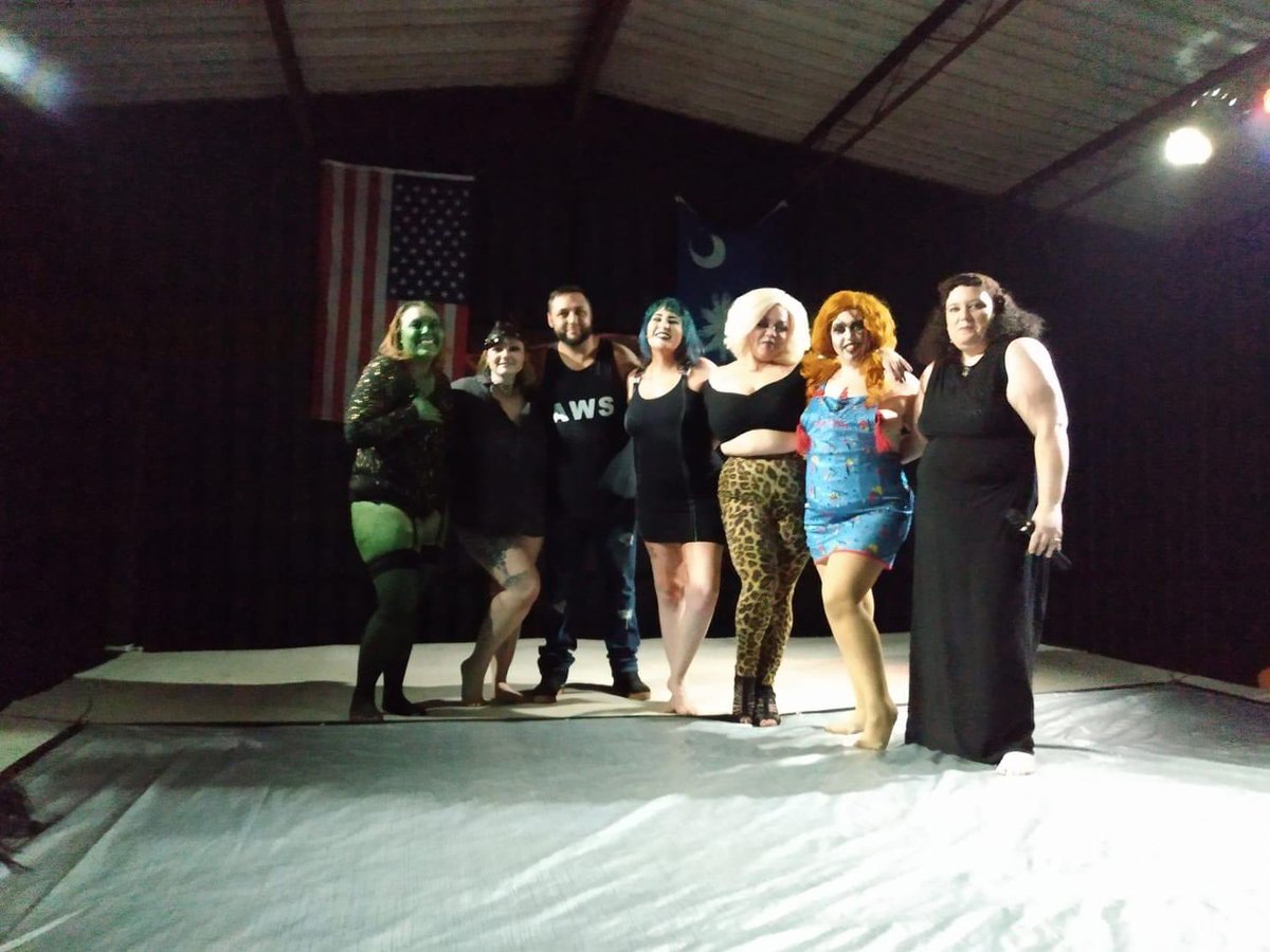 After show pictures with all the amazing performers from the Spider Queen’s monster peep burlesque show last night! If you missed it, you missed one of the best shows ever!!! Don’t miss June 19th create feature! #burlesque #organgeburgsc #horrorburlesque