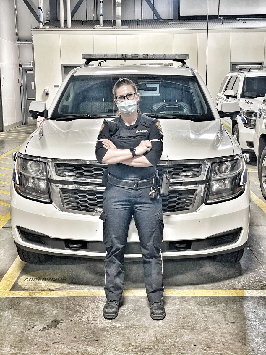 EHS_Alberta's tweet photo. Thank you for celebrating National Paramedic Services Week with us! #FacesOfTheFrontline #yourEMS #NationalParamedicServicesWeek https://t.co/abPSt5rI0X