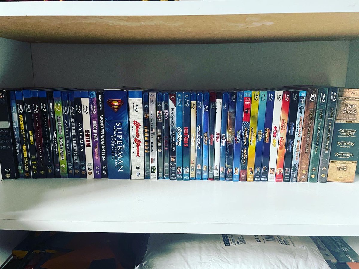 justindmitruk's tweet image. And that’s only the blu ray portion of the collection. Not quite at “oh my god level” quite yet but we’re getting there... #moviecollector #moviecollection #runningoutofspace #bookshelf #bluraycollection #bluray