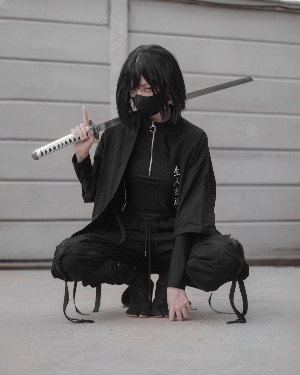 ana mol crossing tweet media