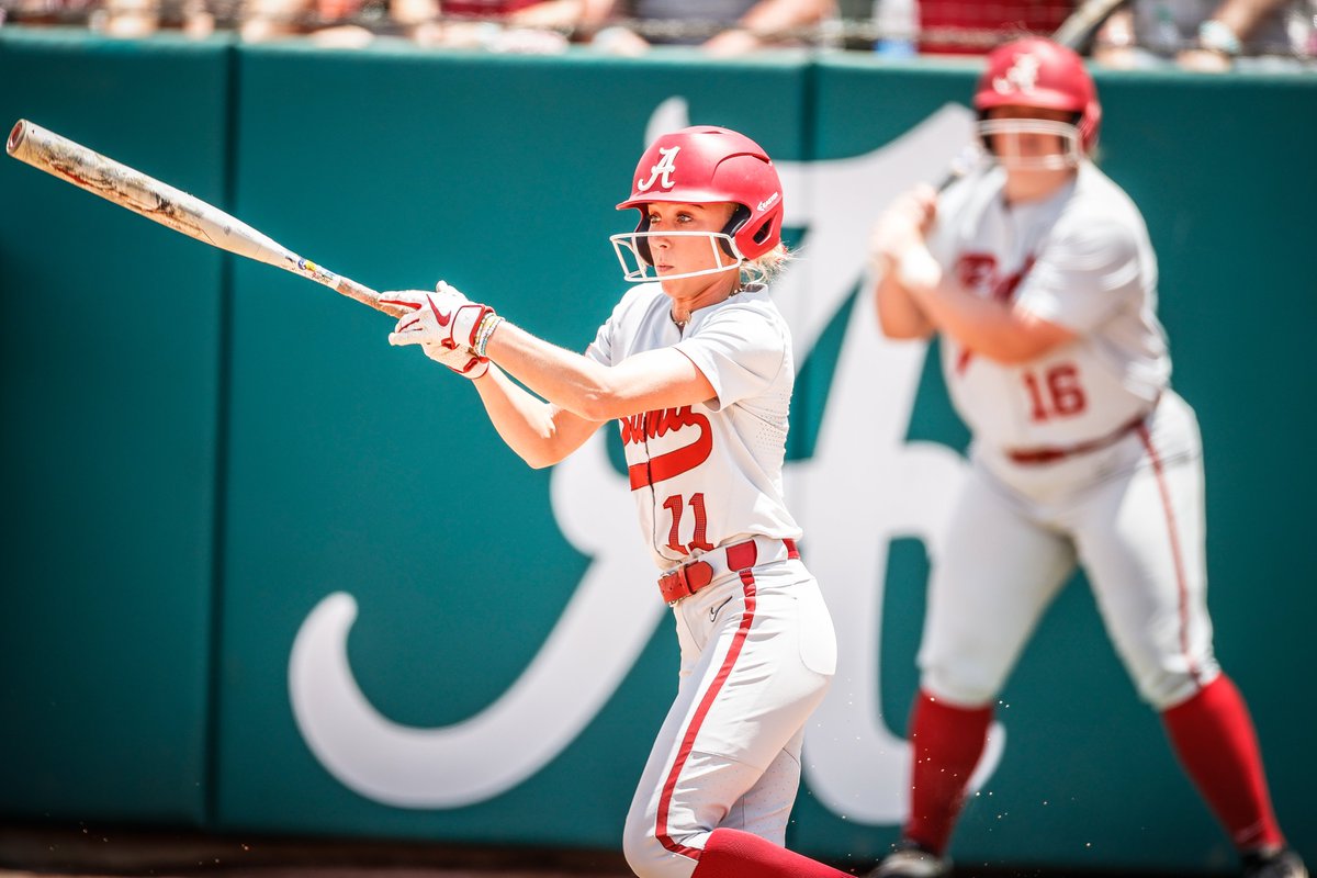 NCAASoftball's tweet photo. Historic Tide 🐘

Alabama is 𝘰𝘯𝘭𝘺 team to advance to every Super Regional in #NCAASoftball history.

#RoadToWCWS x 📸 @AlabamaSB 
https://t.co/pby8lRGHW8