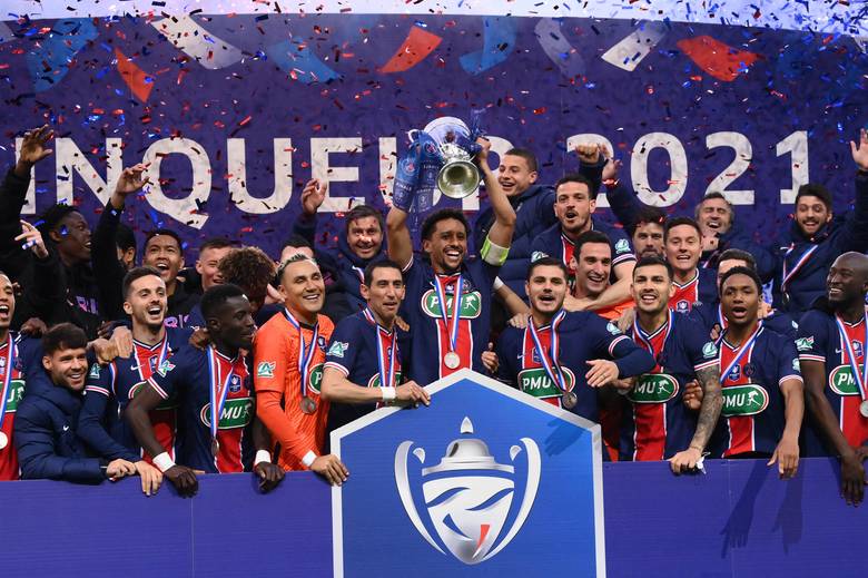 Le prochain #TrophédesChampions 2021/2022 sera :

Lille - PSG