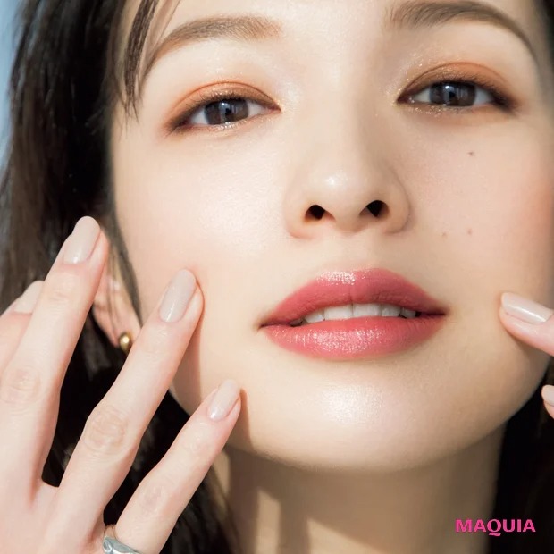 マキア編集部 生っぽ ツヤ肌が絶対 幸せそうに見える ベースメイク の作り方を教えます 詳しくはこちら T Co Vlqlpzjccq メイクアップ 春メイク ツヤ肌 化粧下地 ファンデーション ハイライト 新作コスメ 森絵梨佳 T Co