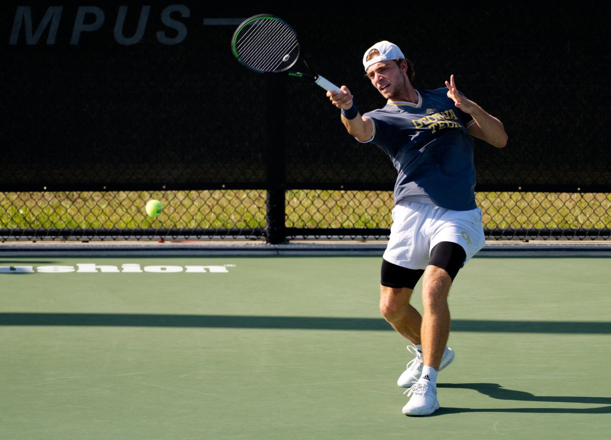 GT_MTEN's tweet photo. πΈβs of Andres Martin during the opening round of @NCAATennis Singles Championships in Orlando!
#TogetherWeSwarm /// #FightJackets https://t.co/1TDtWsWys2