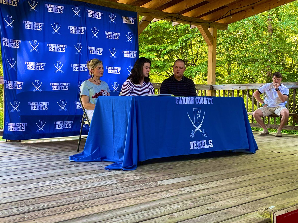 It’s official. <a href="/LHolloway312/">Luke Holloway</a> is heading to <a href="/EKUFootball/">EKU Football</a>. Thank you Luke for everything you’ve done for our program.