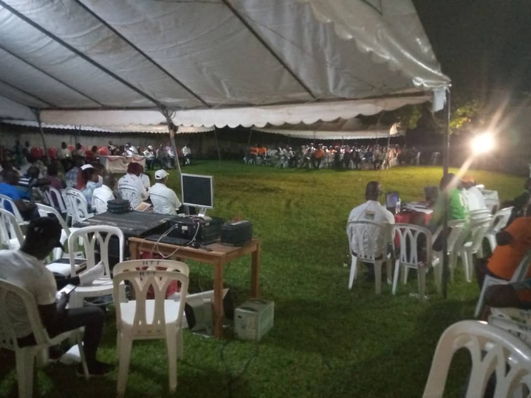LCavally's tweet photo. Un Séminaire bilan du #RHDP dans le Cavally s'est tenu ce samedi, 22 mai, présidé par la Coordinatrice @OulotoD.

Durant 2 jours, ls échanges ont porté sur la vie du parti dans la région, après les élections présidentielle et législatives &amp; sur la redynamisation de ses instances. https://t.co/jIepmhThto