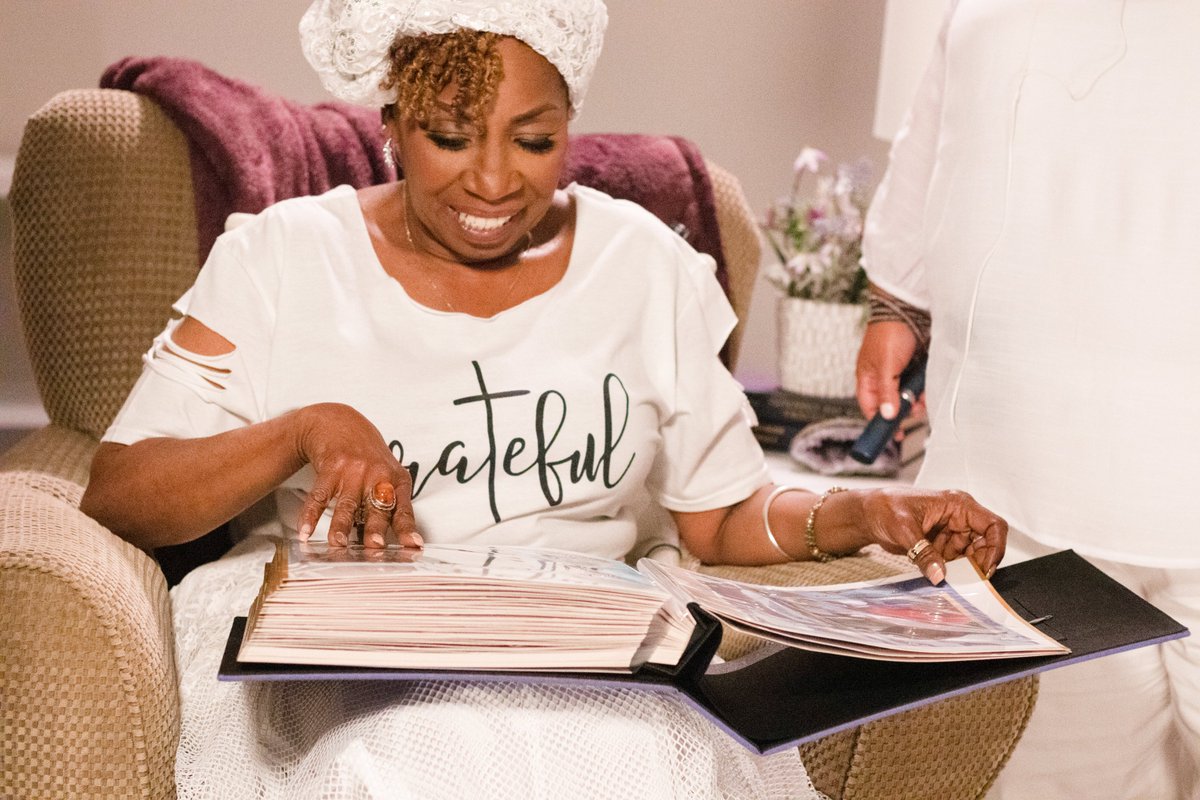 OWNTV's tweet image. Last night we took a ride revisiting highlights and moving moments from nearly a decade of #FixMyLife.

What's been the most valuable lesson @IyanlaVanzant has taught you over the years?