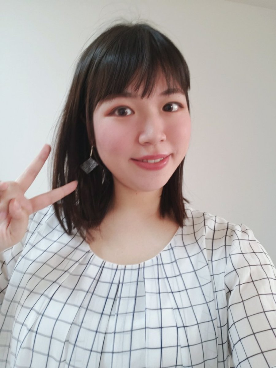 立木あずさ 髪切った 3cmくらいだからよく分からん 立木あずさ 髪切った 3cmくらいだからよく分からん
