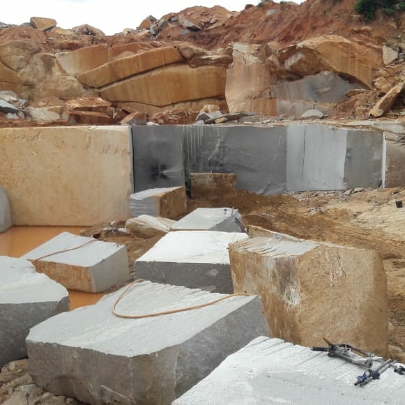 StonexShivam's tweet photo. CHERRY BROWN Granite #exporter supplier of #blocks and #slabs
#Export #graniteblock  for #manufacturing of #countertops #granite  #pavement #granito #marble #countertops #kitchen #kitchencountertop #interior #interiordesign #naturalstone #building #realestate #contractor #sales https://t.co/PM3bWtUVhy