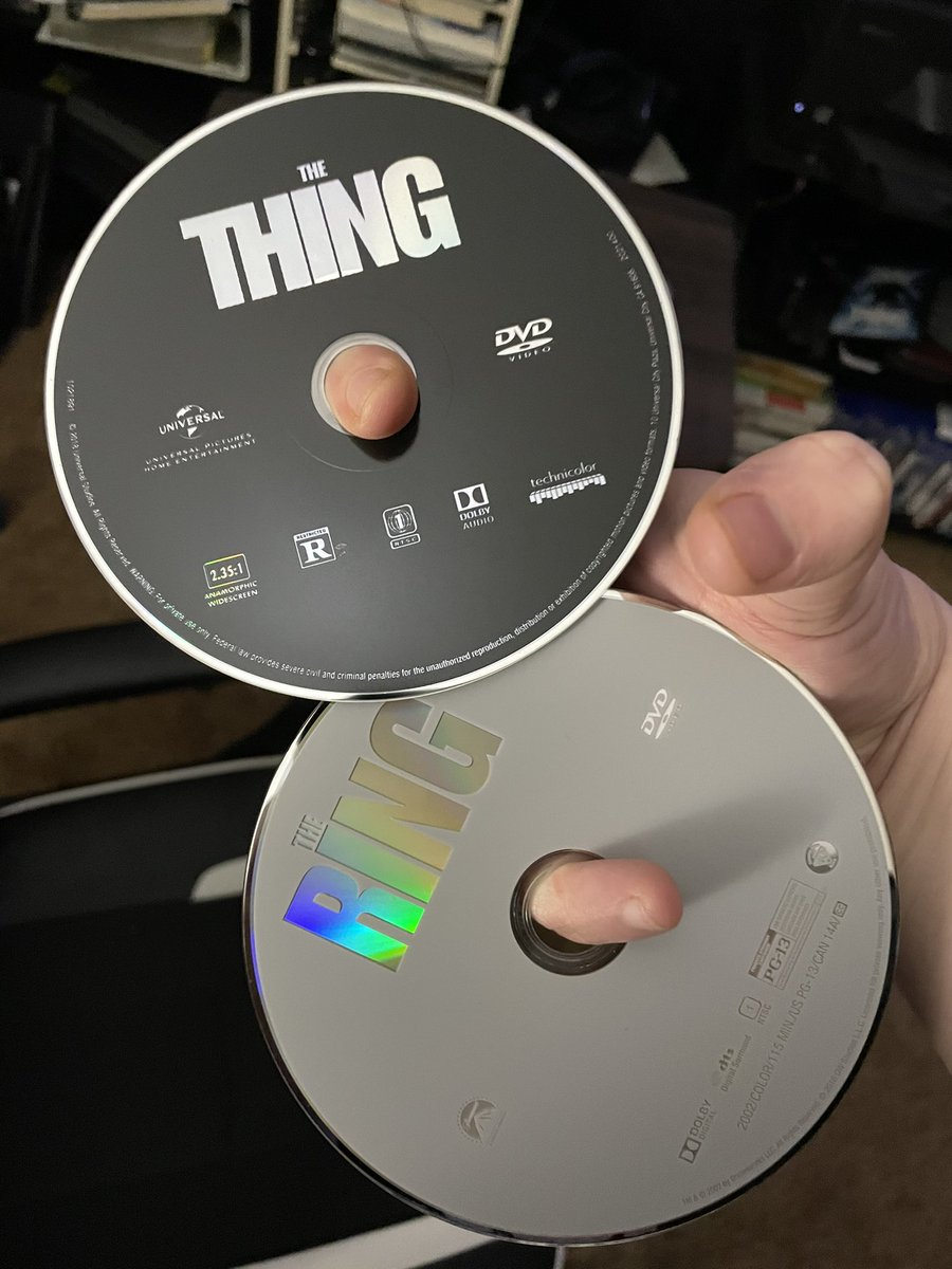 Saltwater__Fish's tweet photo. quick disc switch #podmortem #horrorvibes https://t.co/RQLNu14kfV