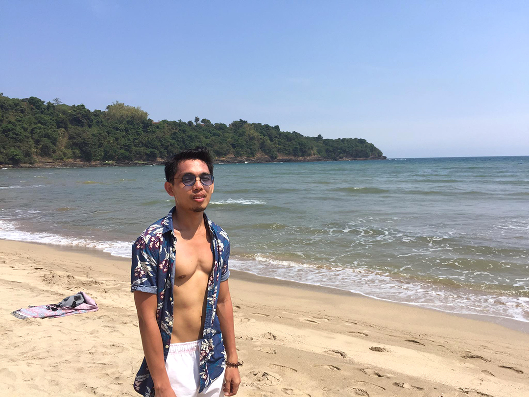 alverdeocampo's tweet photo. bilad now, tutong later
#Beach #camaya #summer https://t.co/5I2f9j7bzQ