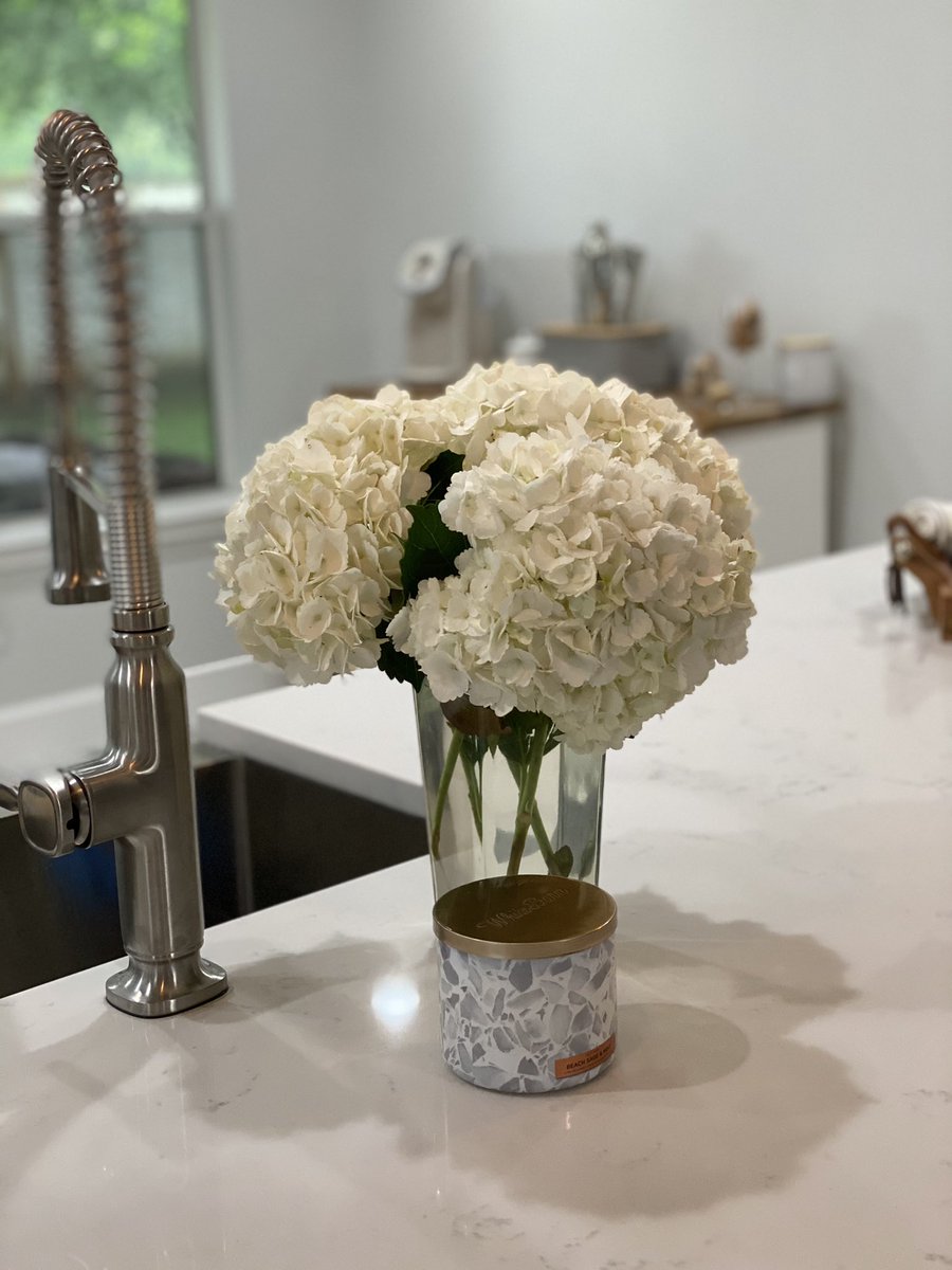 Charlene M Luna tweet media