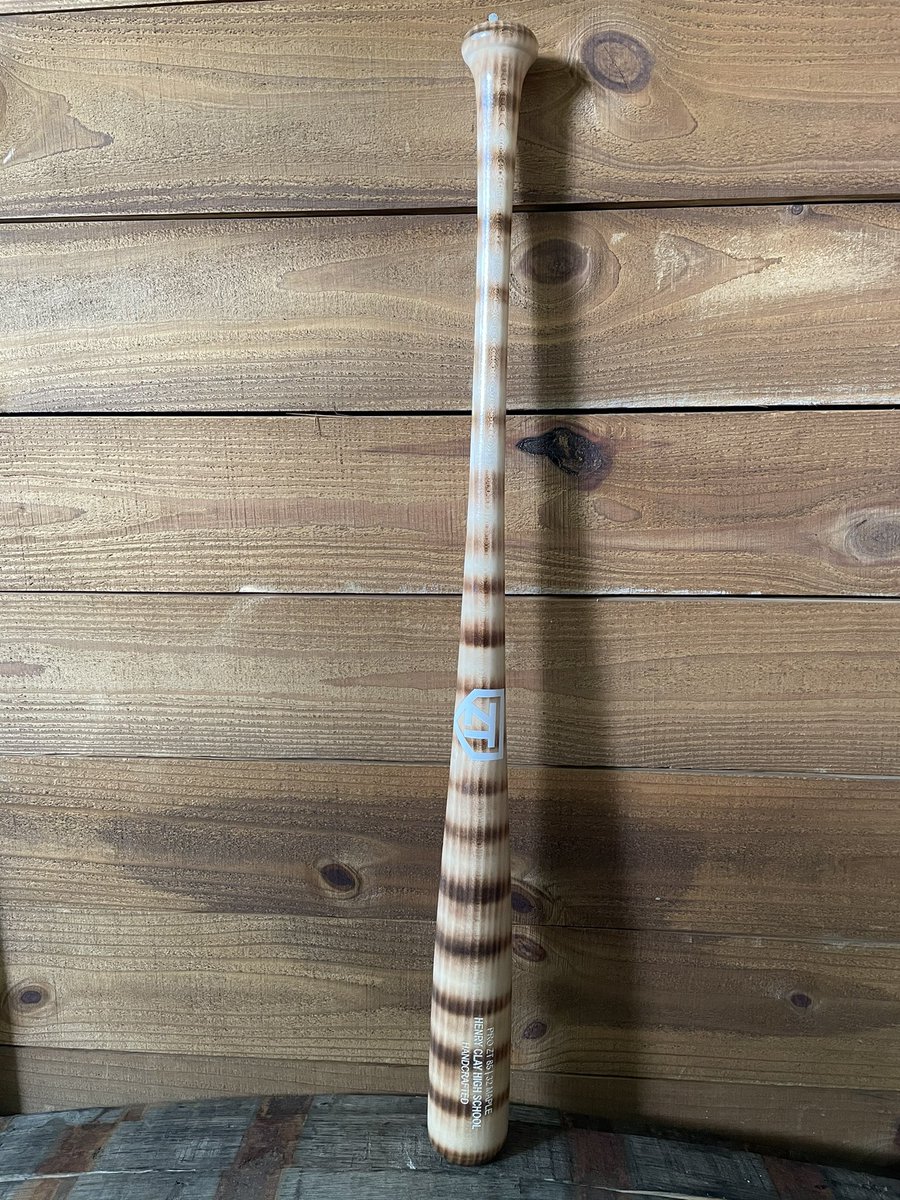 PetersLHS_HC's tweet photo. Our wood bat webpage is currently under construction. If you need a wood bat for the summer or senior gifts let me know. @Zone_Traxx https://t.co/baFPRUl5Xq