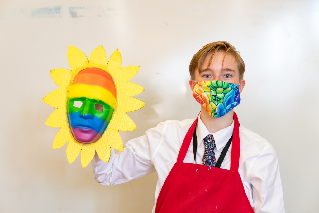 FaySchool's tweet photo. Advanced 3D Design students are hard at work on their "Passion Projects," the capstone experience of the course where students are given free rein to problem-solve, design, or create something that they care about personally!
#innovation #creativityanddesign #fayschool #innovate https://t.co/uSpXNmXEdQ
