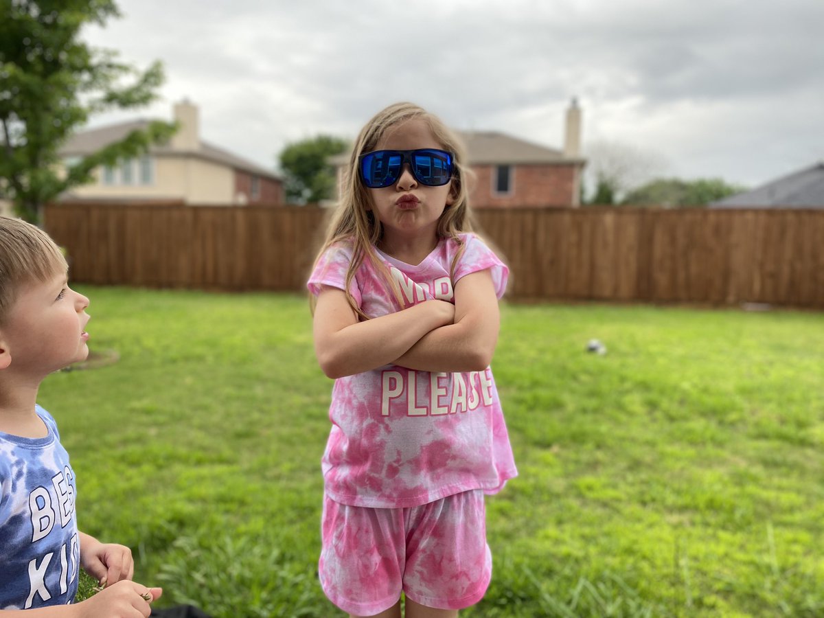 IvantheAggie's tweet photo. @priverevaux my Rovers came in! Very nice quality. @iamjamiefoxx was supposed to get me the stunner shades he’s got on the naw ad, he busy. Maybe @JLo  can help a brother out! Wifey needs a pair. https://t.co/ge0H7Jczto