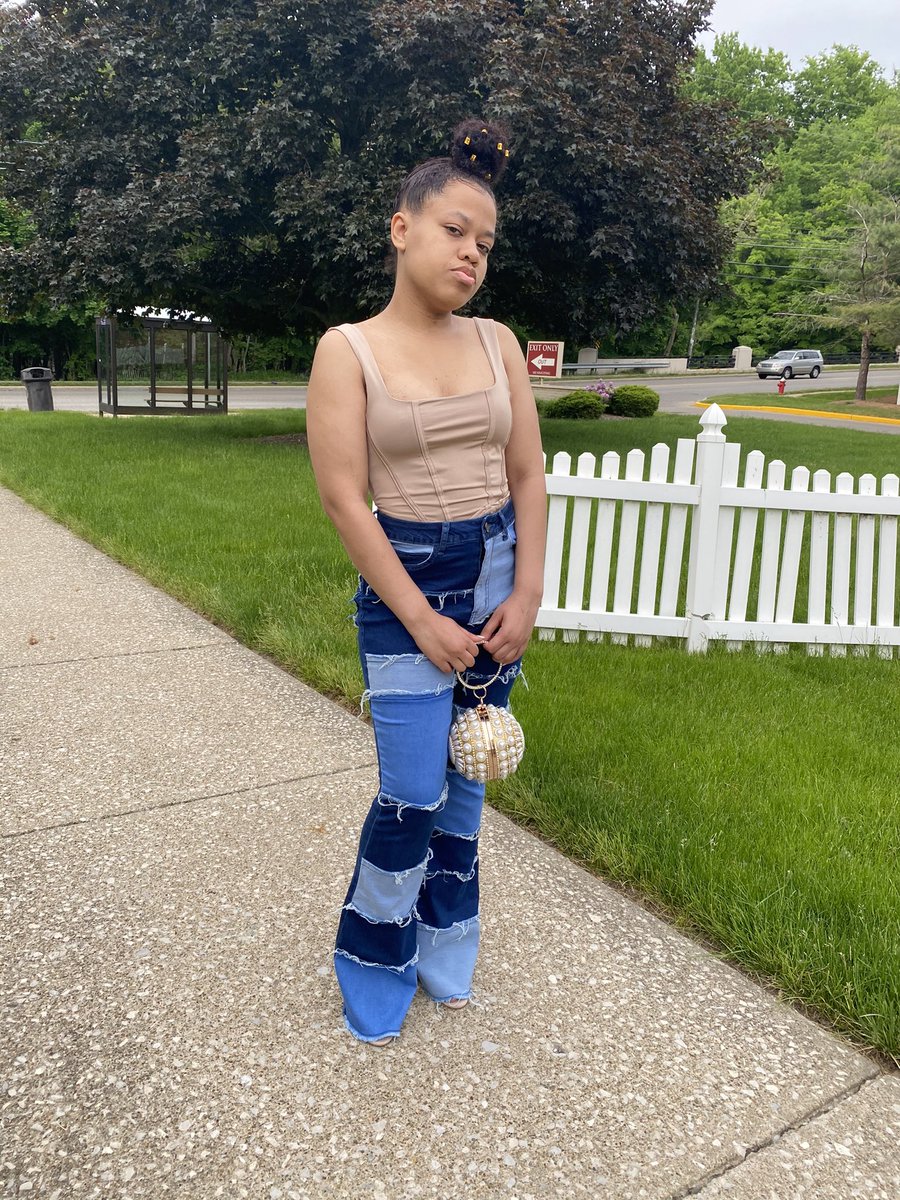 EricaBearca's tweet photo. Twitter gotta see meee!! #birthdaygirl #year20 🥳😍 https://t.co/GXkYGgYfJF