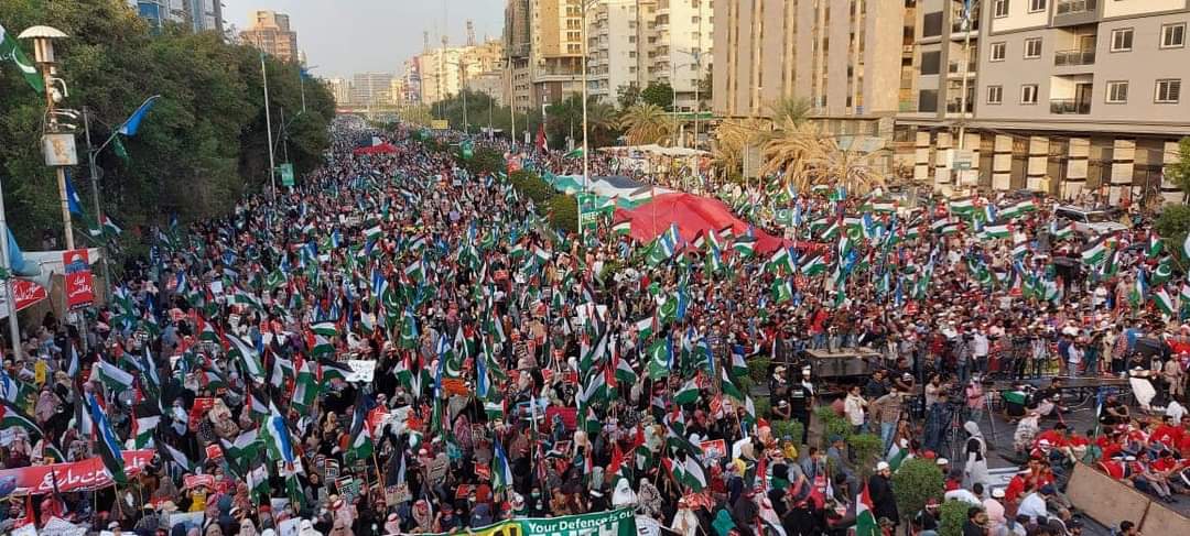 hizbi313's tweet photo. Today protest against illegal occasion and aggression of Israeli terrorists
#Karachi 🇵🇰 #Pakistan 🇵🇸

#AlAqsaUnderAttack https://t.co/DDxovBTFaD