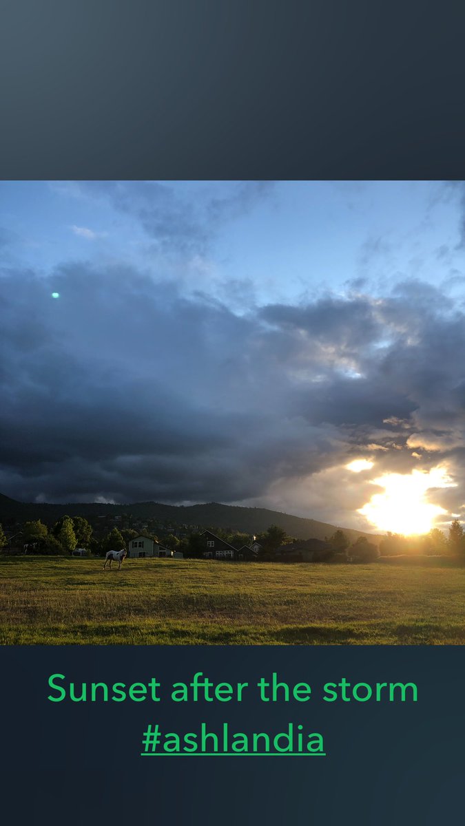 philiptheweb's tweet photo. Lovely sky’s #theotherday https://t.co/FZrrJp7SsT