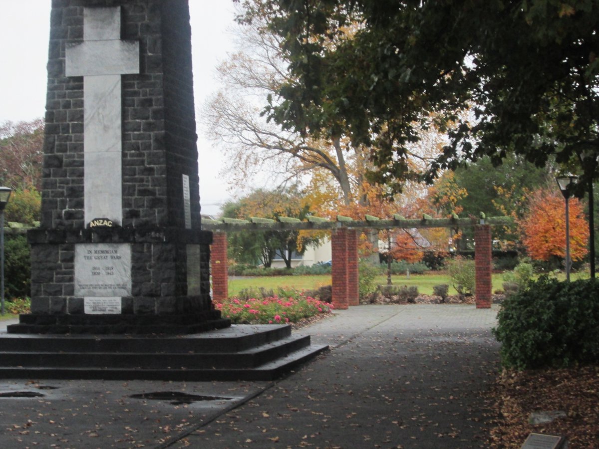 allanrob9's tweet photo. RSA Square in #Mosgiel. https://t.co/uw0QJmtEeo