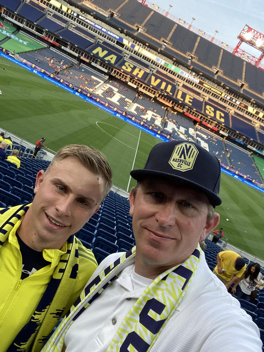 RyanWilliamsTN's tweet photo. Tyson and I enjoying a crawfish boil at Peg Leg Porker to support St. Jude and then supporting our boys at Nashville Soccer Club as they take on Austin FC. #PegLegPorker #StJude #NashvilleSC #DadandDude #TMoney https://t.co/8msUsPalWo