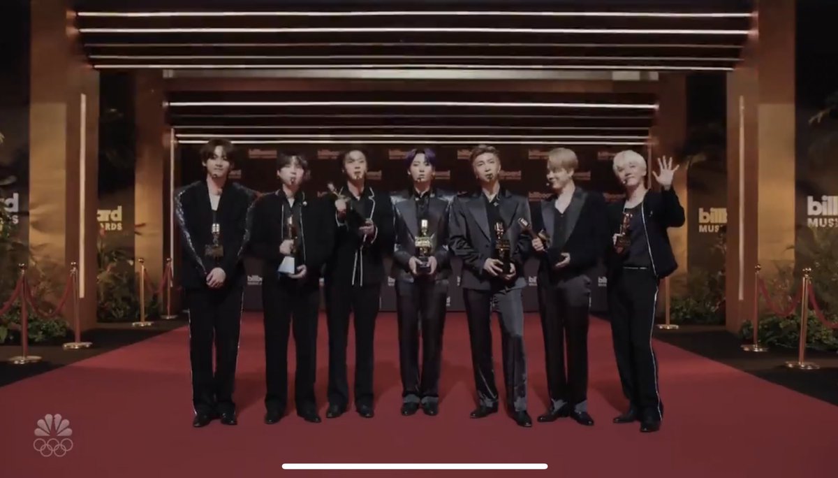 7Souls_613's tweet photo. Congratulations @BTS_twt on winning 🏆 #BBMAs  
#BBMAsTopSociaI 
#BBMAsTopGroup #BBMAsTopSongSalesArtist
#BBMAsTopSellingSong 

Such great news! 🎉 #SmoothLikeButter  #ButterLiveDebut 

Proud to be part of the #BTSARMY  #BTS  family! 🥰

#Got_ARMY_Behind_Us   #Got_BTS_Behind_Us https://t.co/eSZibSpSvo