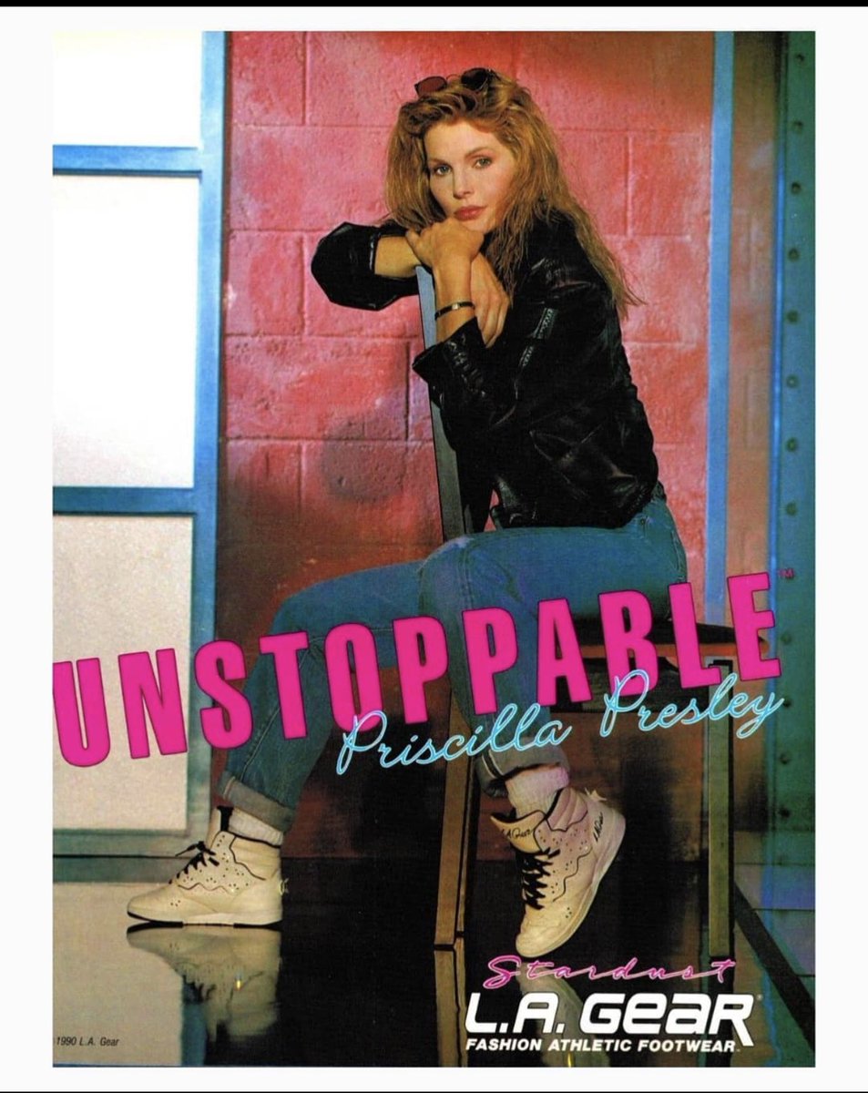 LAGear's tweet photo. Unstoppable π
#LAGear #vision #LALights #greatertodaythanyesterday #shoes #shoe #firekicks #la #oldschool #cali #losangeles #californialove #photooftheday #picoftheday #photography #class https://t.co/pRWQoAObwM