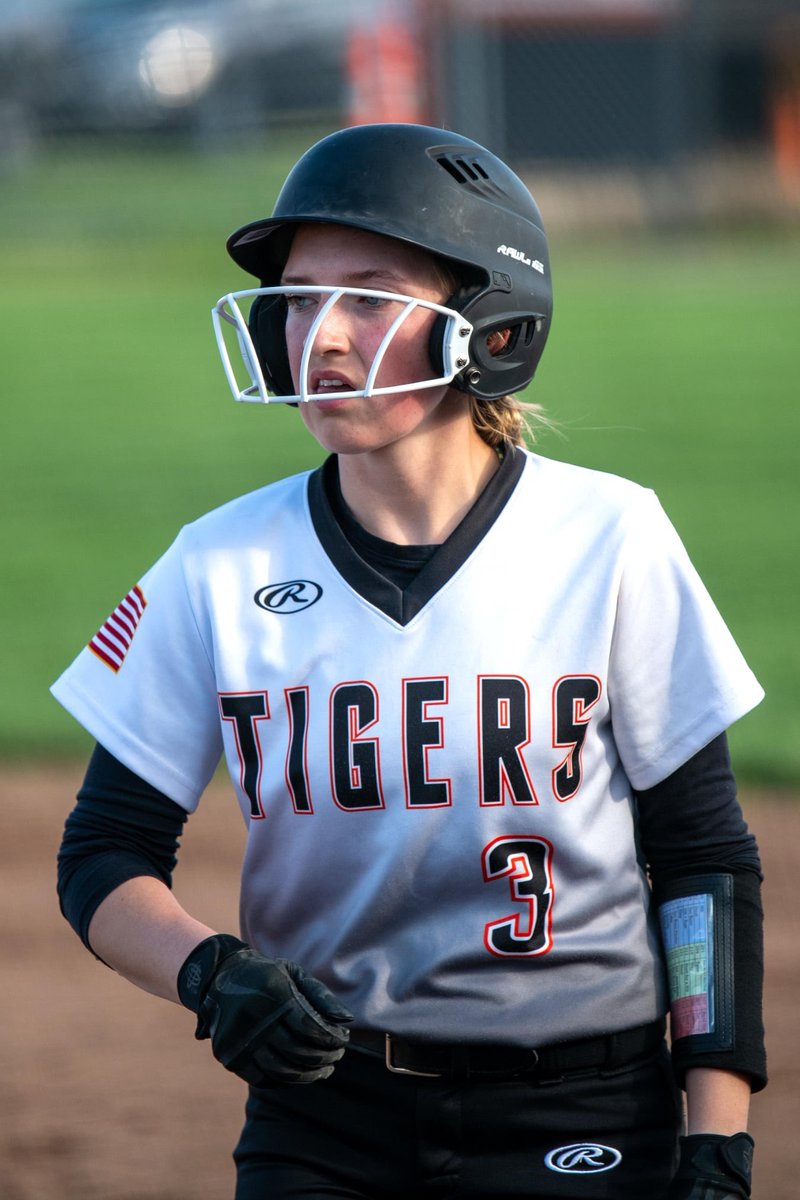 wls_softball's tweet photo. Congrats to senior Emily Bolton!
▪️ Honorable Mention OHC North
🔸 Team Varsity Hustle https://t.co/9Y9CY0B4nx