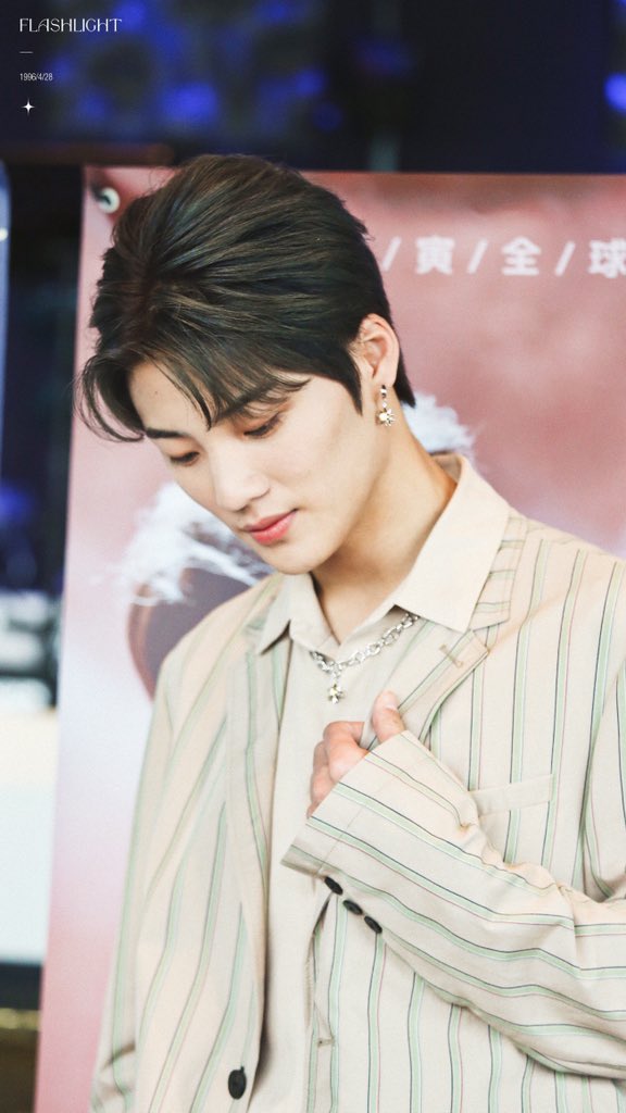 _Flashlight___'s tweet image. #YuGengyin #俞更寅 

5/23 HD 4P 
 
Hi✨ 
 
@yugengyin_0428