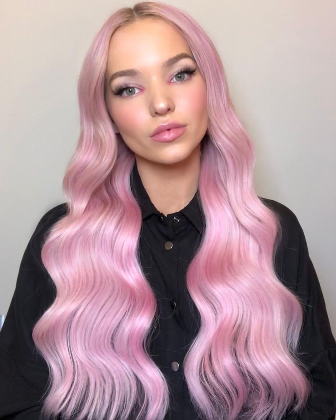 val is back @slythrvn on Twitter: "@DoveCameron !!!!!!  https://t.co/5t06sp50o2" / Twitter