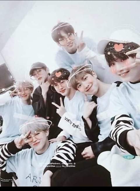 vanne_7w7's tweet photo. Congratulations to BTS 
The best group of the world
💜💜💜💜💜💜💜💜💜 #BTS_twt @BillboardTNT 
@BTS_twt #ARMY https://t.co/RXYuyPzVo4