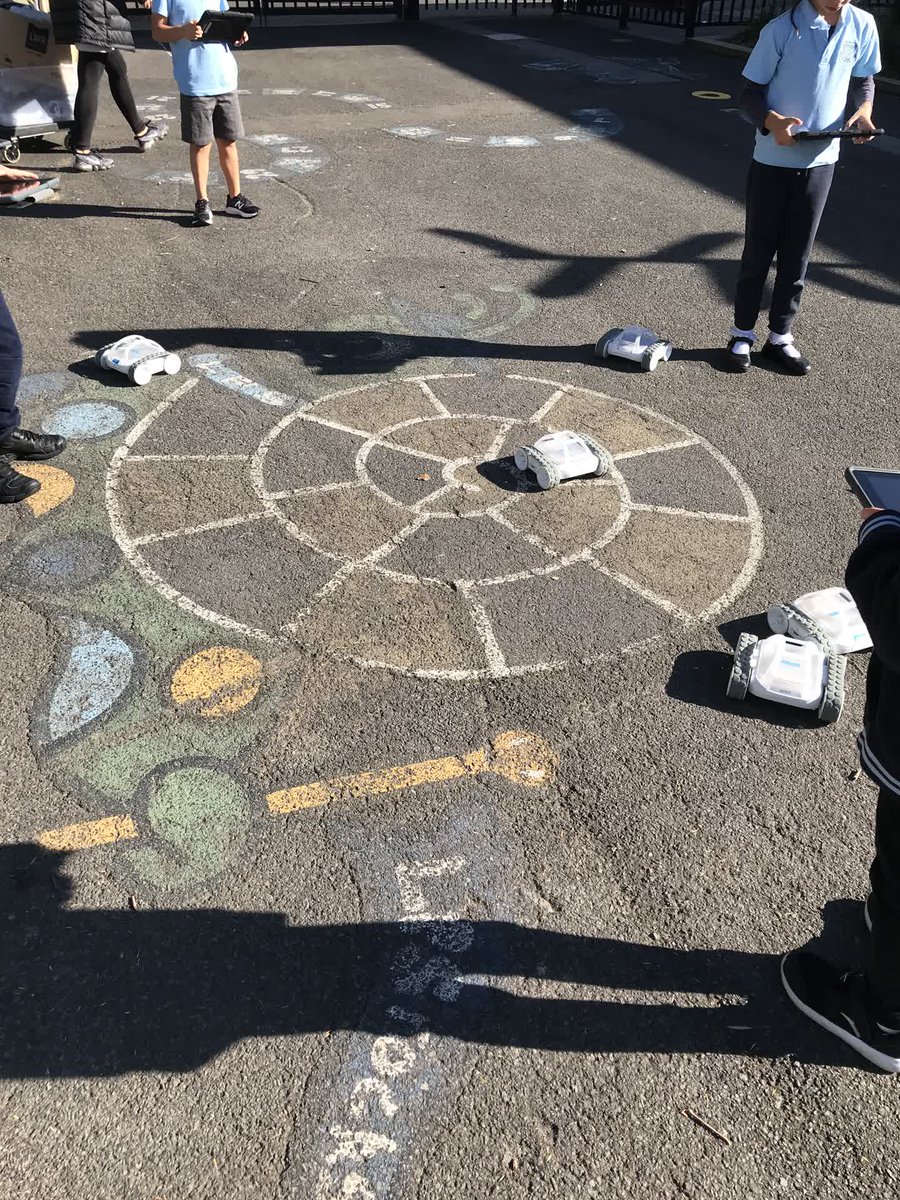 sammateducation's tweet image. @lidcombeps Stage 1 love driving the Sphero RVR&apos;S to investigate which floor surfaces are easier to drive on. #sphero #RVR #SpheroRVR The asphalt was voted the easiest to drive on! @spheroedu    
bit.ly/3ya6aTz