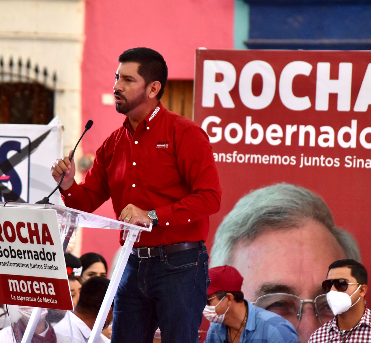 JCarlosPatron23's tweet photo. Vamos a traer a Concordia la transformación que merece.
Nuestro próximo Gobernador ya hizo el compromiso muy claro que desde su primer día de gobierno dará atención a las familias desplazadas y a las madres de familia con hijos desaparecidos. 
#RochaGobernador
#juancarlospatron https://t.co/Q1o9invOQM