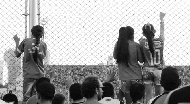 TribuRanquel_'s tweet photo. Y en el día de nuestro aniversario, el día que se creó esta tribu, queremos que sobren los motivos para festejar. Y por eso, nos gustaría desearle un feliz día a todas las futbolistas, en especial a nuestras estudiantes del instituto 86. Sigamos luchando, sigamos creciendo 💪💚💜 https://t.co/V5VPcYSCOv