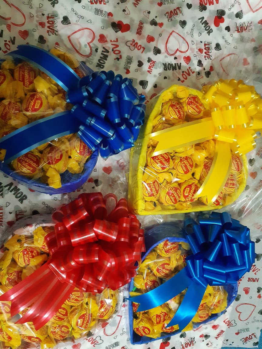 clausilva09's tweet photo. Quando é  feito com amor, tem até mais sabor
Dia dos namorados chegando aproveite peça já seu só chamar 🍫🍬🍬 https://t.co/IbLmtUMAuL