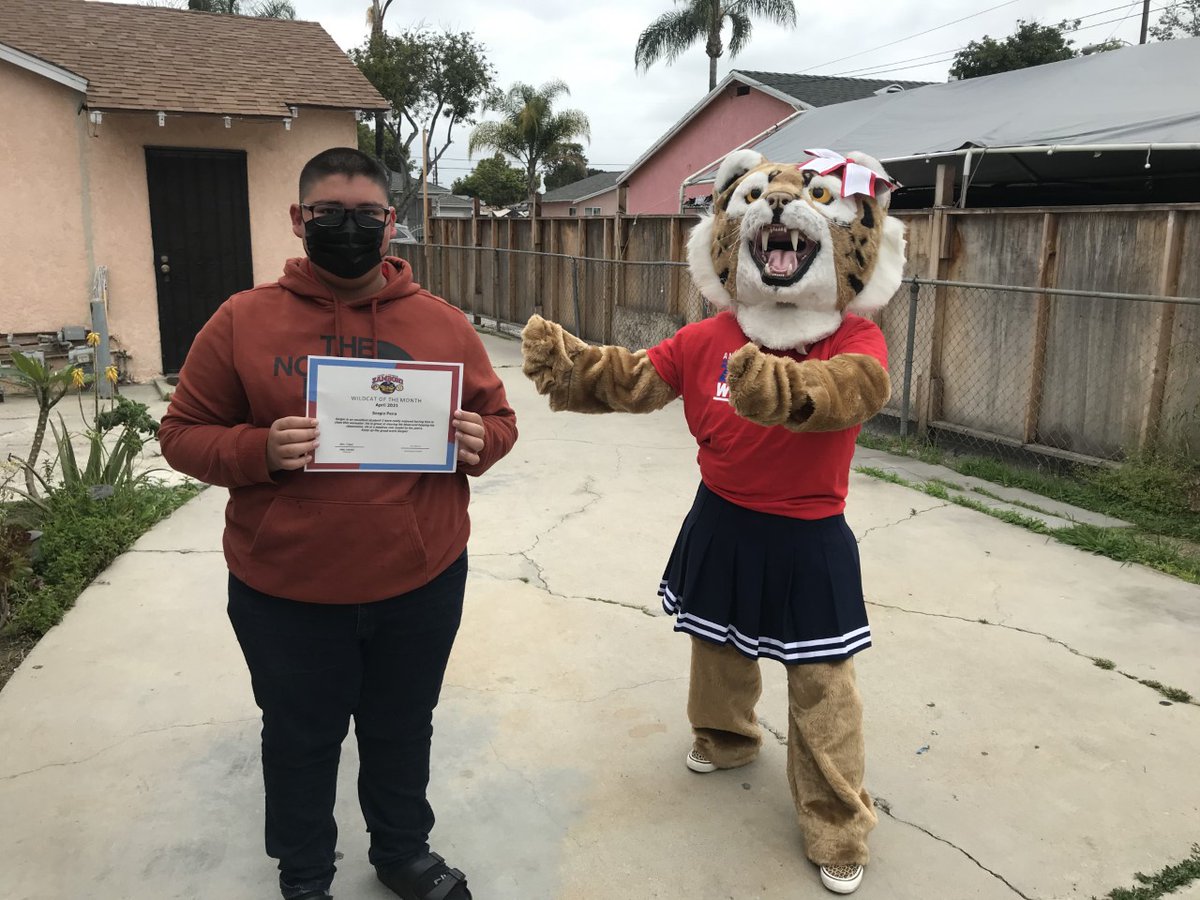 _theMightyZ's tweet photo. Students were surprised when Wilma and Wylie the Wildcats delivered their 'Wildcat of the Month' Certificates. Congratulations students! Who will be next? #WeArePUSD https://t.co/HbckMM4bwt