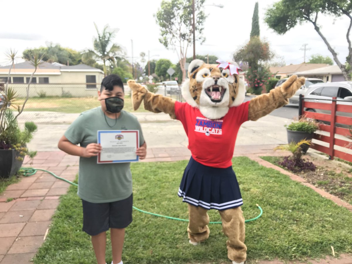 _theMightyZ's tweet photo. Students were surprised when Wilma and Wylie the Wildcats delivered their 'Wildcat of the Month' Certificates. Congratulations students! Who will be next? #WeArePUSD https://t.co/HbckMM4bwt