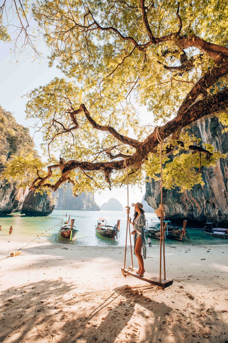 OneWorldJustGo's tweet photo. Island hopping around Krabi in search of the best swing 🏝 https://t.co/qIhZaX3dfy