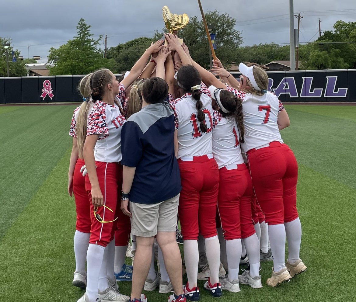 Gosset41's tweet photo. THE STAGE IS SET
5A Region 1 Final

ONE GAME!

Justin Northwest
@TexanSoftball 
30-5-2
District 6 champ

Aledo
@LadycatSoftbal1 
27-7
District 5 champ

2PM Friday, Boswell HS
WINNER TO AUSTIN!

#txhssoftball
📸 @matts_photos_ 
📸 @AledoISD https://t.co/udihDGu3ec
