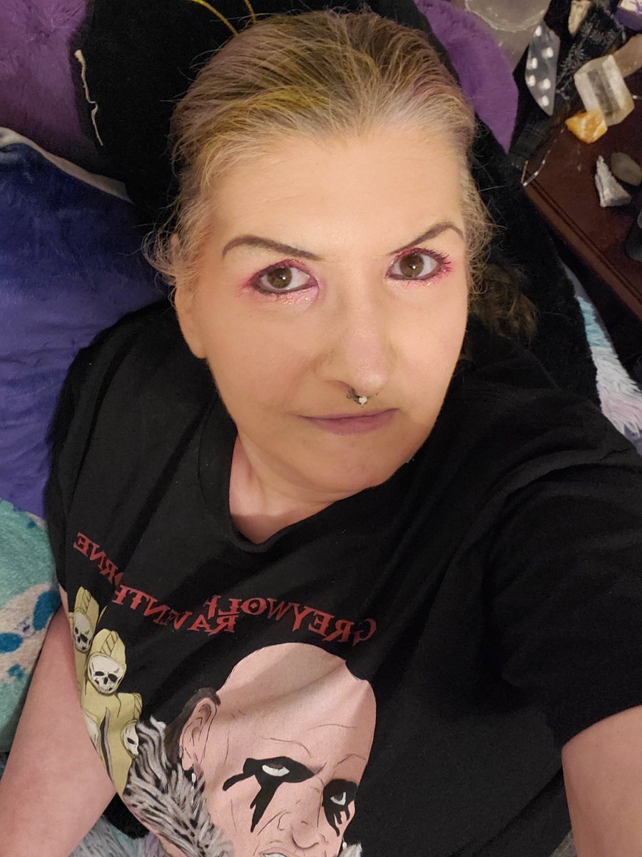 ViletsVarieties's tweet photo. @TLW_Greywolf I told you I would get your shirt and post pics for you. I wore it last Sat at #nwwe #combatwarfareXI #iwtv https://t.co/BjgyPI4reU