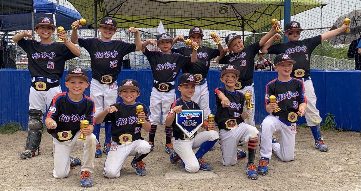 Dogs8U's tweet photo. Champs...again! https://t.co/tJ8XdrK3sd