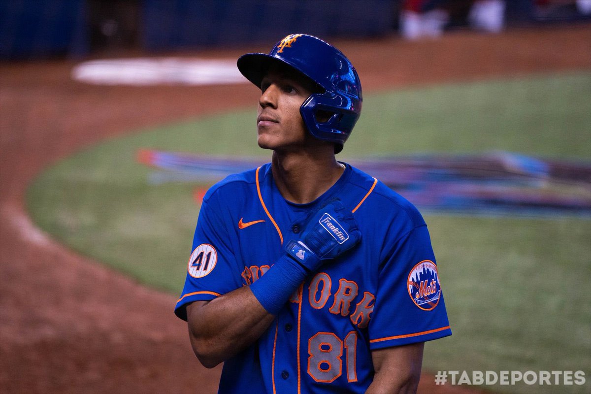 tabpr's tweet photo. El puertorriqueño @Johneshwy aprovechó el tiempo debutando en grande. Fargas termina la 1ra semana con promedio de .300 en 20 turnos al bate conectó 4 extra bases (1 triple y 3 dobles) con 6 hits remolcando 6 carreras, un OBS de .300 y OPS de .850 #mlb #TABenMLB #tabdeportes https://t.co/NDisjEYZHd