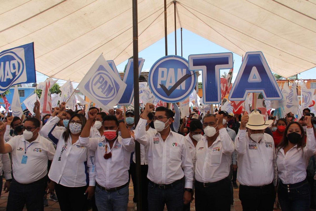 gerardocampos_t's tweet photo. Orgulloso de tener a personas respaldando este proyecto que llevará a Tochtepec a un cambio verdadero. ¡Gracias por acompañarme! municipio. https://t.co/CA3yL0UXqp