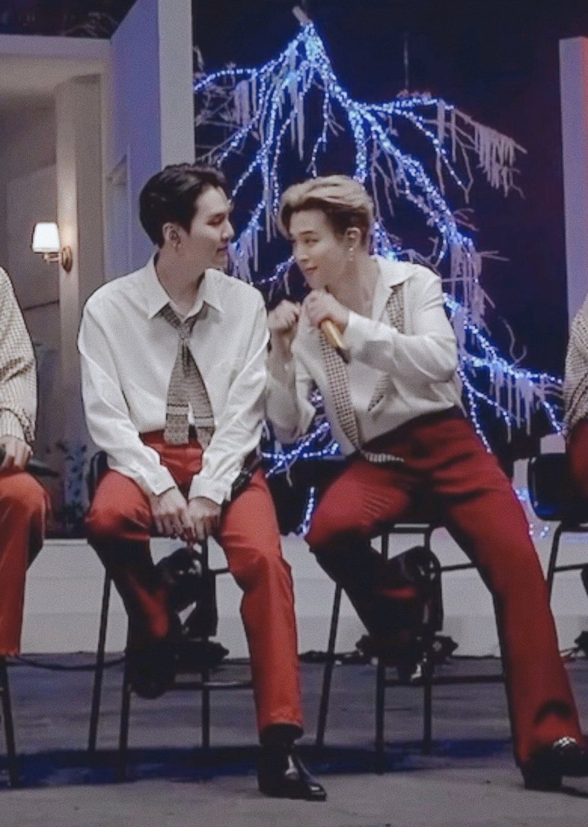 hugteuk's tweet image. Dynamite.                  Butter.